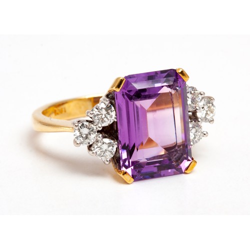 288 - A DIAMOND AND GEMSTONE RING