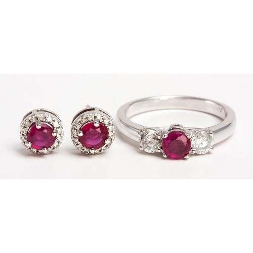 373 - A SET OF RUBY JEWELLERY ITEMS