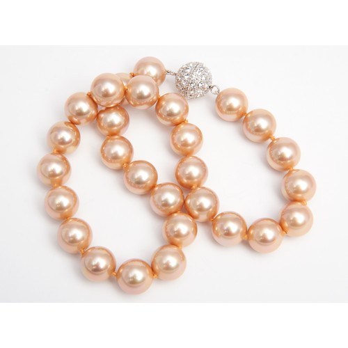 72 - A FRESH-WATER PEARL NECKLACE