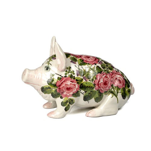 731 - A LARGE WEMYSS POTTERY PIG, EARLY 20TH CENTURY (OVER 100 YEARS OLD)