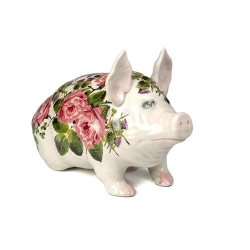 731 - A LARGE WEMYSS POTTERY PIG, EARLY 20TH CENTURY (OVER 100 YEARS OLD)