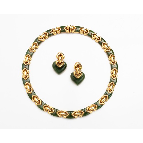 1004 - AN 18CT GOLD AND JADE DEMI-PARURE, BULGARI