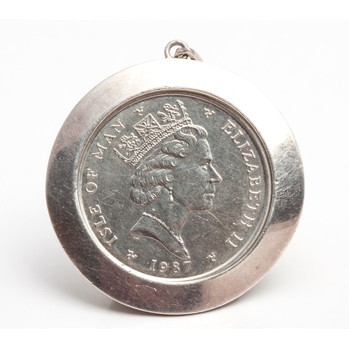 119 - A PLATINUM ONE OUNCE COIN IN PENDANT