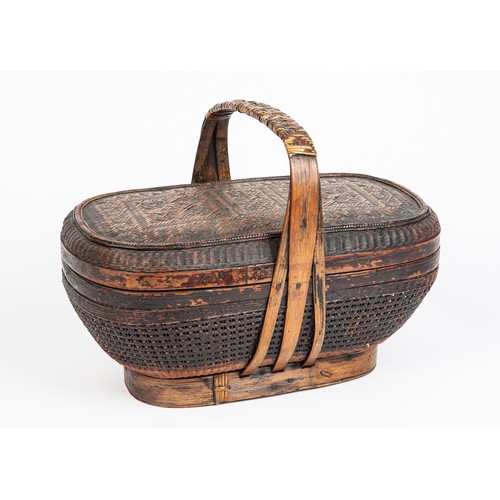 497 - A CHINESE WICKER AND BAMBOO FOOD BASKET, QING DYNASTY, LATE 19TH CENTURY  