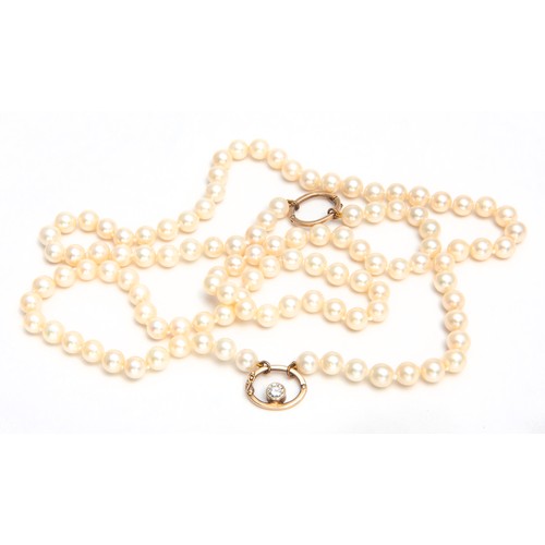 1188 - A DIAMOND PEARL NECKLACE