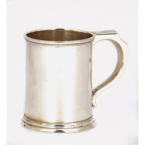 141 - CHILDS SILVER MUG