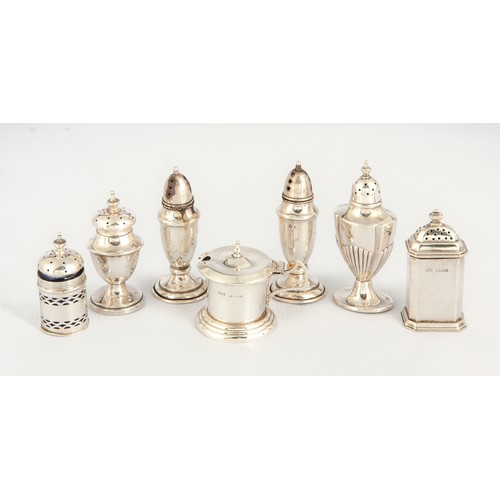 181 - MISCELLANEOUS GROUP OF SIX SILVER PEPPER SHAKERS AND A MUSTARD POT