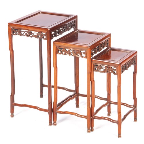 844 - A NEST OF THREE CHINESE ROSEWOOD OCCASIONAL TABLES, 20TH CENTURY