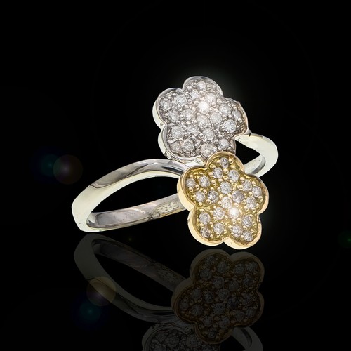 1136 - A DIAMOND DRESS RING