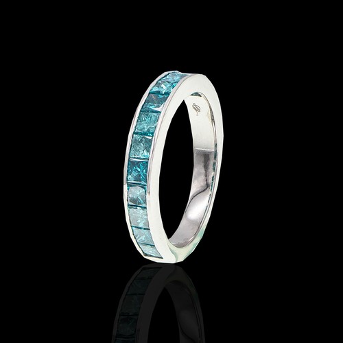 1156 - A DIAMOND ETERNITY RING