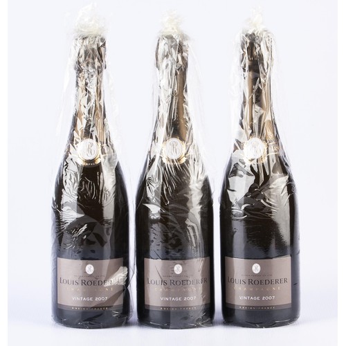 1452 - THREE BOTTLES OF LOUIS ROEDERER BRUT MILLÉSIME