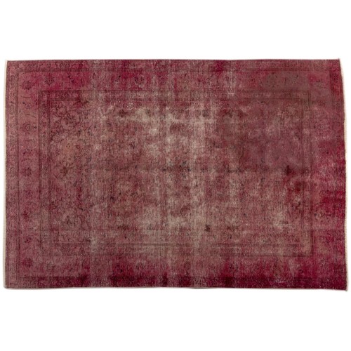 239 - A VINTAGE RUG282 by 200cm