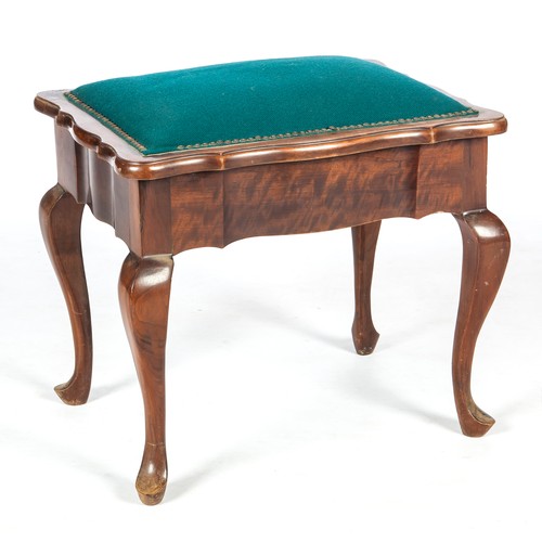 187 - A MAHOGANY STOOL