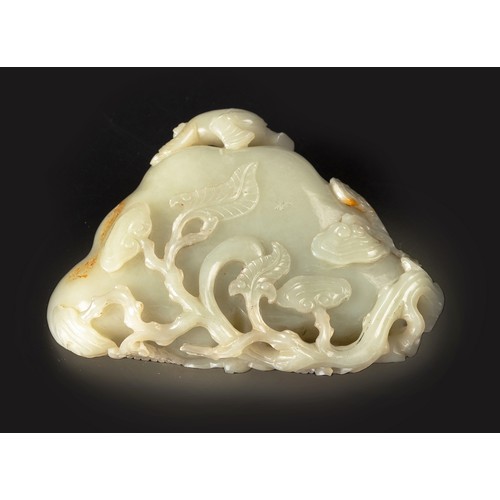 757 - A CHINESE CELADON JADE 