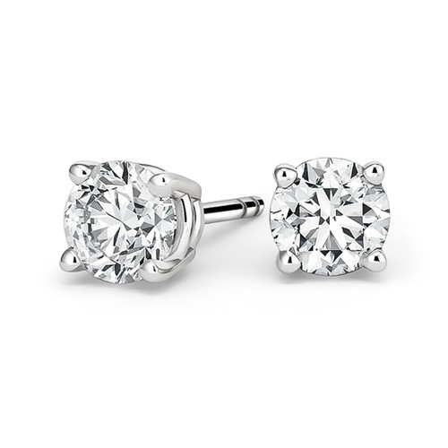 213 - A PAIR OF DIAMOND EARRINGS