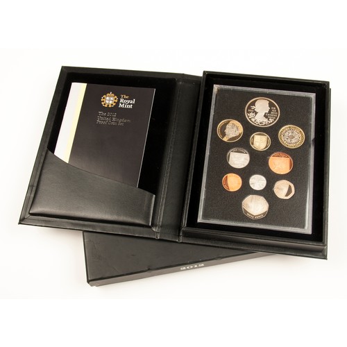 86 - A 2012 UNITED KINGDOM PROOF COIN SET