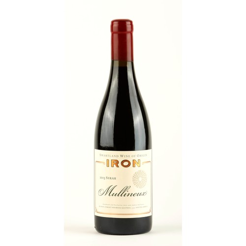 470 - A BOTTLE OF MULINEUX IRON SYRAH 2013