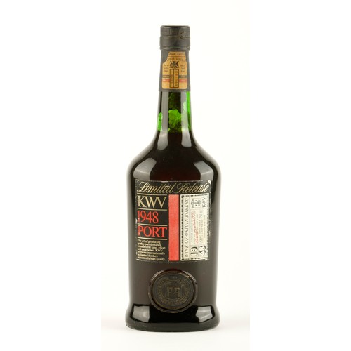 430 - A BOTTLE OF MONIS CAPE VINTAGE COLLECTORS PORT 1948