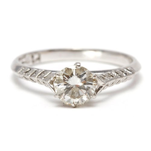 124 - A DIAMOND DRESS RING