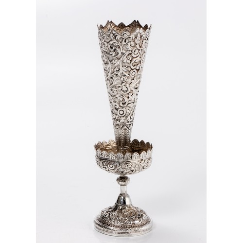 1109 - A SILVER POSY VASE