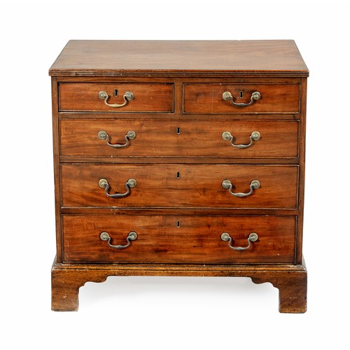 61 - A GEORGE III MAHOGANY CHEST OF DRAWERS