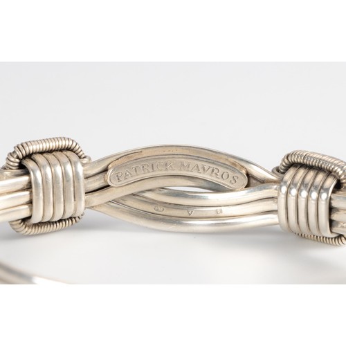 543 - A SILVER ELEPHANT HAIR BANGLE, PATRICK MAVROS