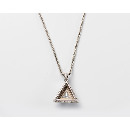 561 - A DIAMOND PENDANT