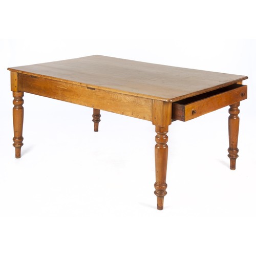 754 - A CAPE PINE DINING TABLE, 19TH CENTURY