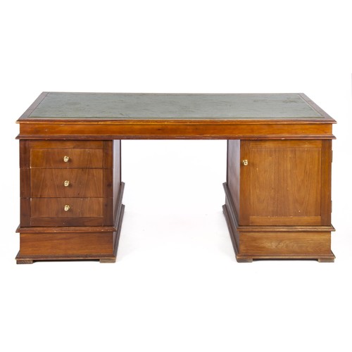 566 - A WALNUT PEDESTAL DESK, 20TH CENTURY