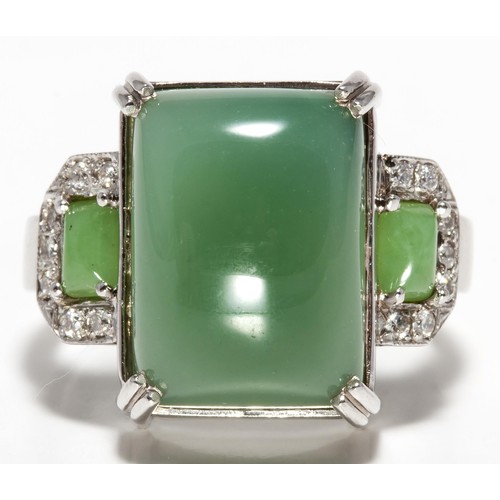 970 - A JADE AND DIAMOND TRILOGY RING