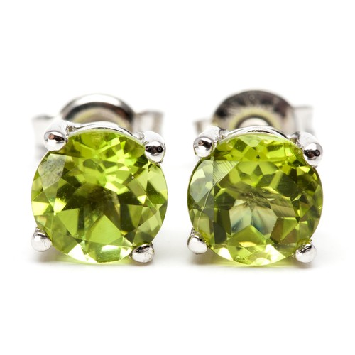 1009 - A PAIR OF CITRINE EARRINGS