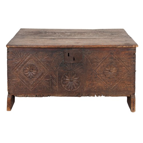 172 - AN OAK CHEST, 17TH CENTURY