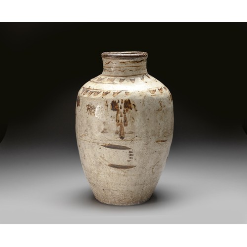 1102 - A CHINESE STONEWARE CIZHOU WINE VESSEL, MING  DYNASTY, 1368 - 1644