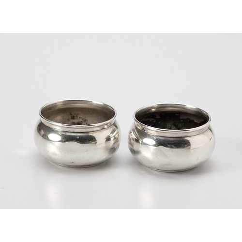 904 - A PAIR OF GEORGE V SILVER SALTS, JOSEPH GLOSTER, BIRMINGHAM, 1915