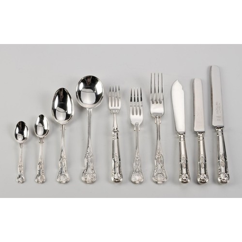 1001 - AN ELECTROPLATE KINGS PATTERN CUTLERY SET, SANDERS AND BOWERS LTD, SHEFFIELD, SECOND HALF 20TH CENTU... 