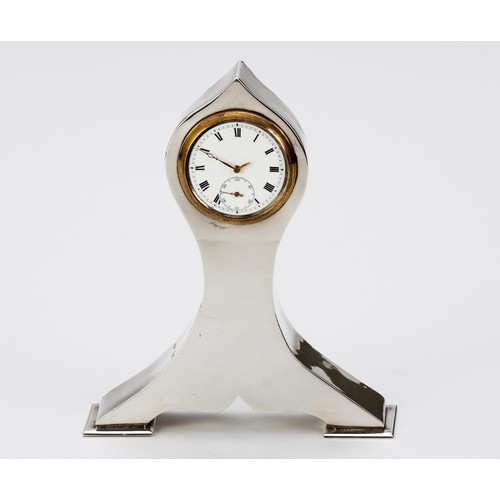 895 - AN EDWARD VII SILVER MANTEL CLOCK, W. EAVES AND CO, BIRMINGHAM, 1909