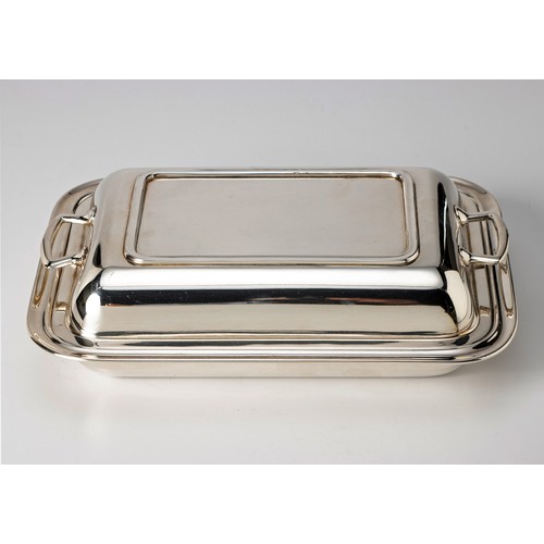 988 - AN ELECTROPLATE ENTREE DISH, JOHN ROUND AND SON, 20TH CENTURY