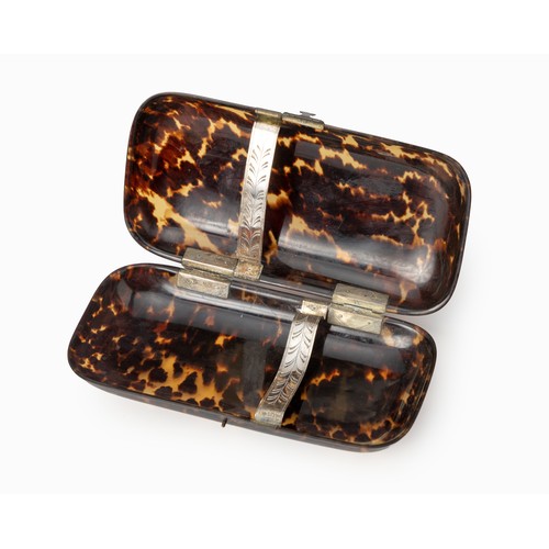 124 - A TORTOISESHELL CIGAR CASE, FRENCH, 19TH CENTURY