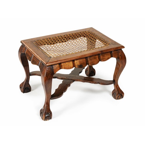 322 - A HARDWOOD STOOL, MID 20TH CENTURY