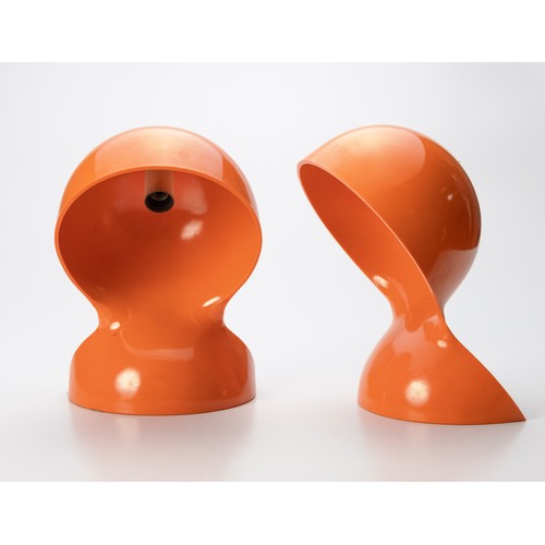 335 - A PAIR OF DALU TABLE LAMPS, DESIGNED IN THE 1960S BY VICO MAGISTRETTI FOR ARTEMIDE