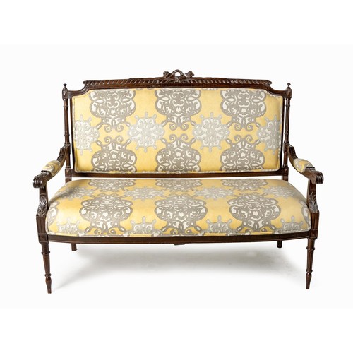 317 - AN UPHOLSTERED SETTEE, MODERN