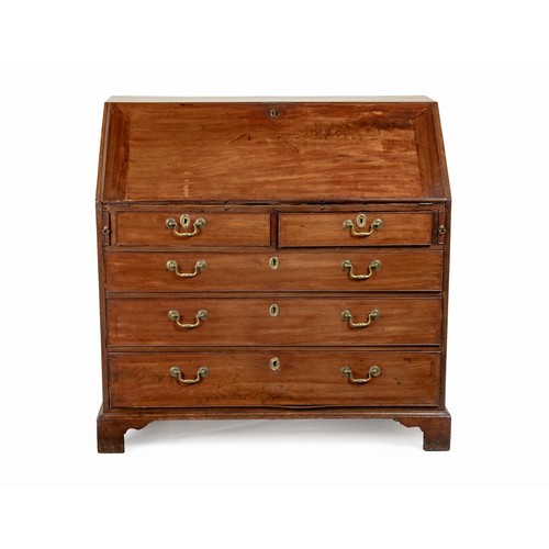 194 - A GEORGE III MAHOGANY BUREAU