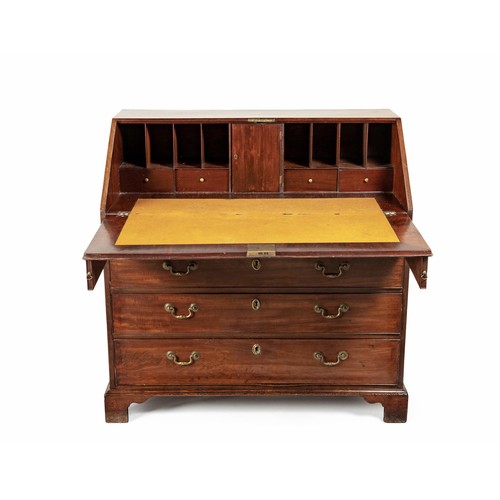 194 - A GEORGE III MAHOGANY BUREAU