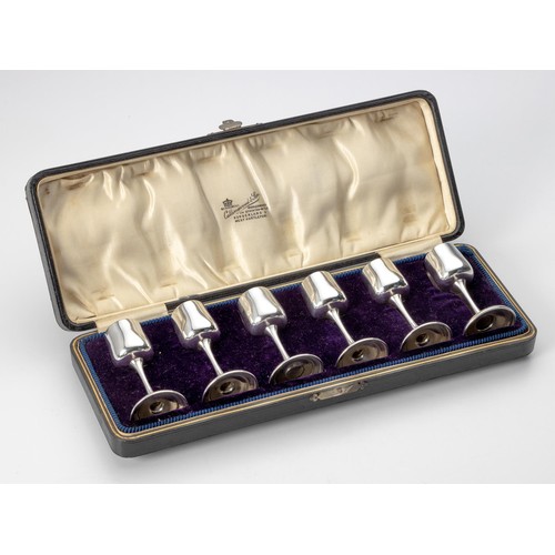 888 - A CASED SET OF SIX EDWARD VII SILVER GOBLETS, WILLIAM AITKIN, BIRMINGHAM, 1906