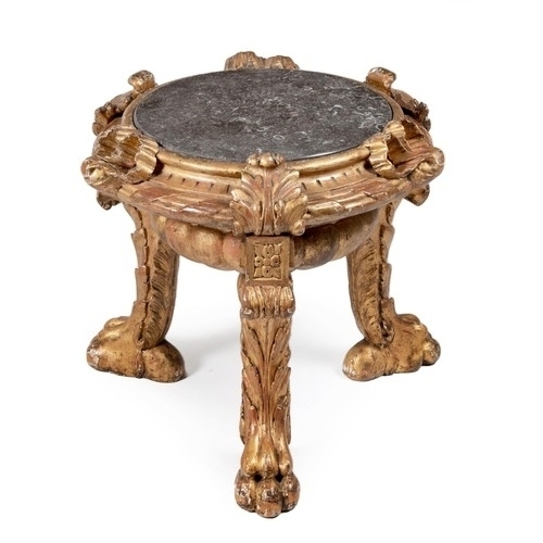 130 - A LOUIS XVI STYLE GILTWOOD URN STAND