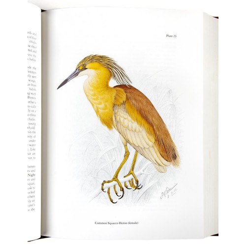 726 - THE BIRDS OF SOUTHERN AFRICA (Limited Collector’s Edition, Signed by Alan Kemp) by Claude Gibney Fin... 