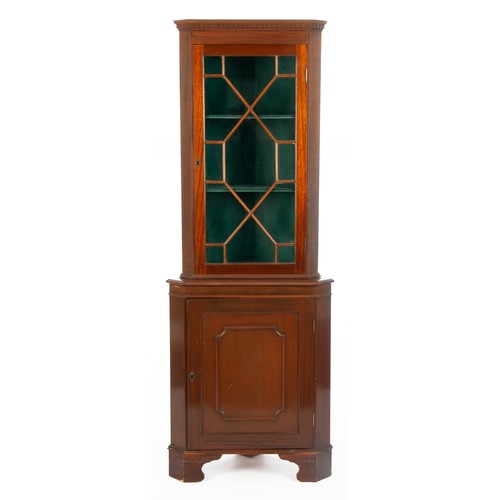 872 - A MAHOGANY STANDING CORNER CUPBOARD, 20TH CENTURY