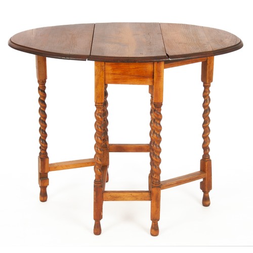 5 - A PINE DROP-LEAF OCCASIONAL TABLE, CIRCA 1900