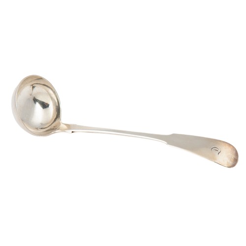 312 - A GEORGE IV SILVER FIDDLE PATTERN SAUCE LADLE, JAMES CRICHTON, GLASGOW, 1827