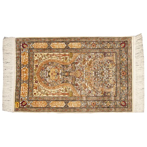 824 - A SILK HEREKE, TURKEY, MODERN